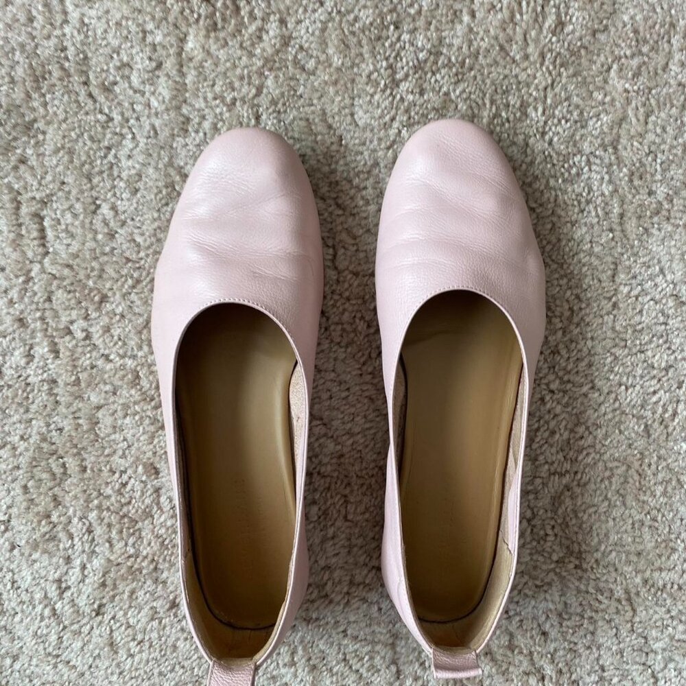 Everlane Day Glove Flats in Pale Pink